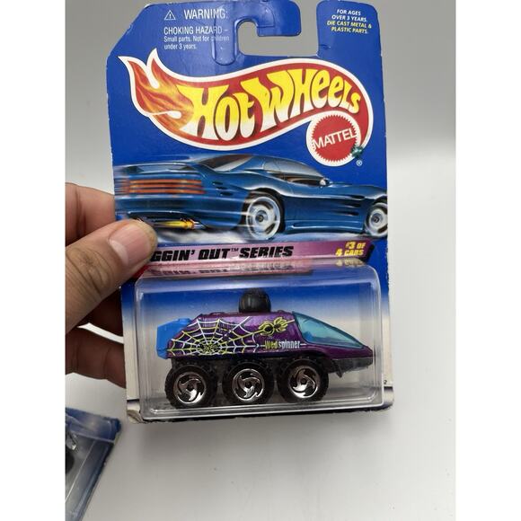 Hot Wheels Buggin' Out Series Radar Ranger Mattel 1:64 Scale Diecast mb721 - Picture 3 of 5